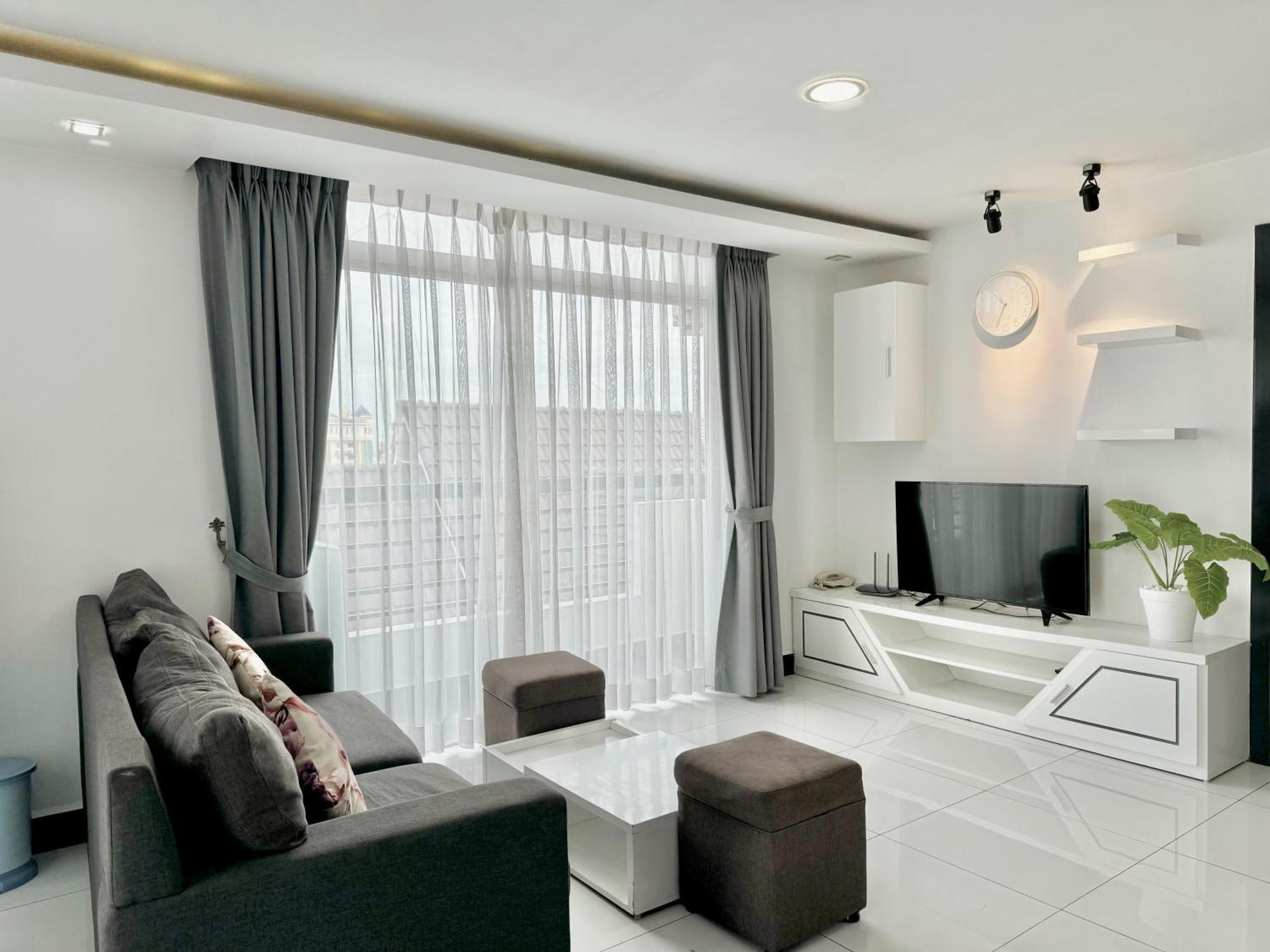 Pth Residence Phnom Penh Exterior photo
